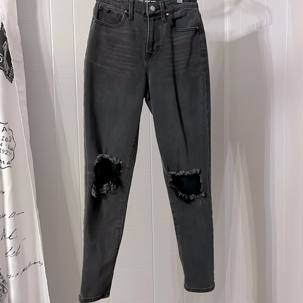 black mom jeans , size 3